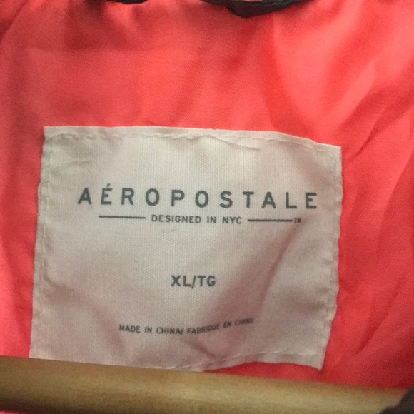 Green vest🎉💰 - Picture 2 of 5